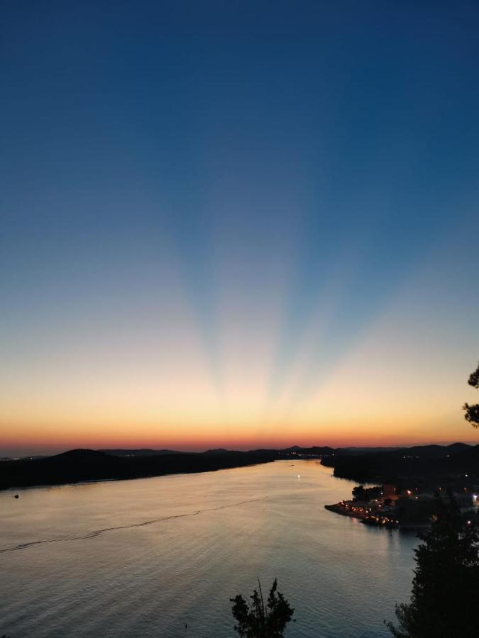 Antini Trudi Apartment Šibenik Екстериор снимка
