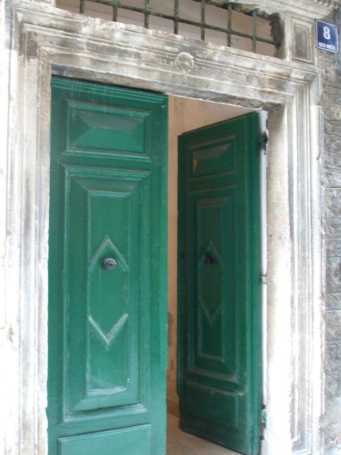 Antini Trudi Apartment Šibenik Екстериор снимка