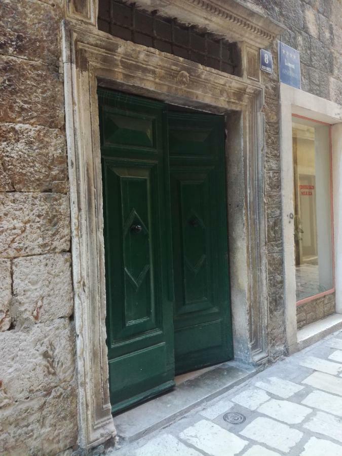 Antini Trudi Apartment Šibenik Екстериор снимка